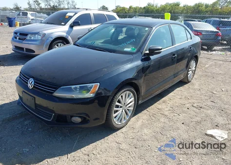 2013 Volkswagen Jetta 2.0L Tdi из США, поврежденный, VIN 3VWLL7AJ1DM395567